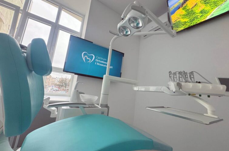 Wnętrze gabinetu w Łodzi, Centrum Ortodoncji i Stomatologii: nowoczesne podejście do stomatologii, ortodoncji i implantów.